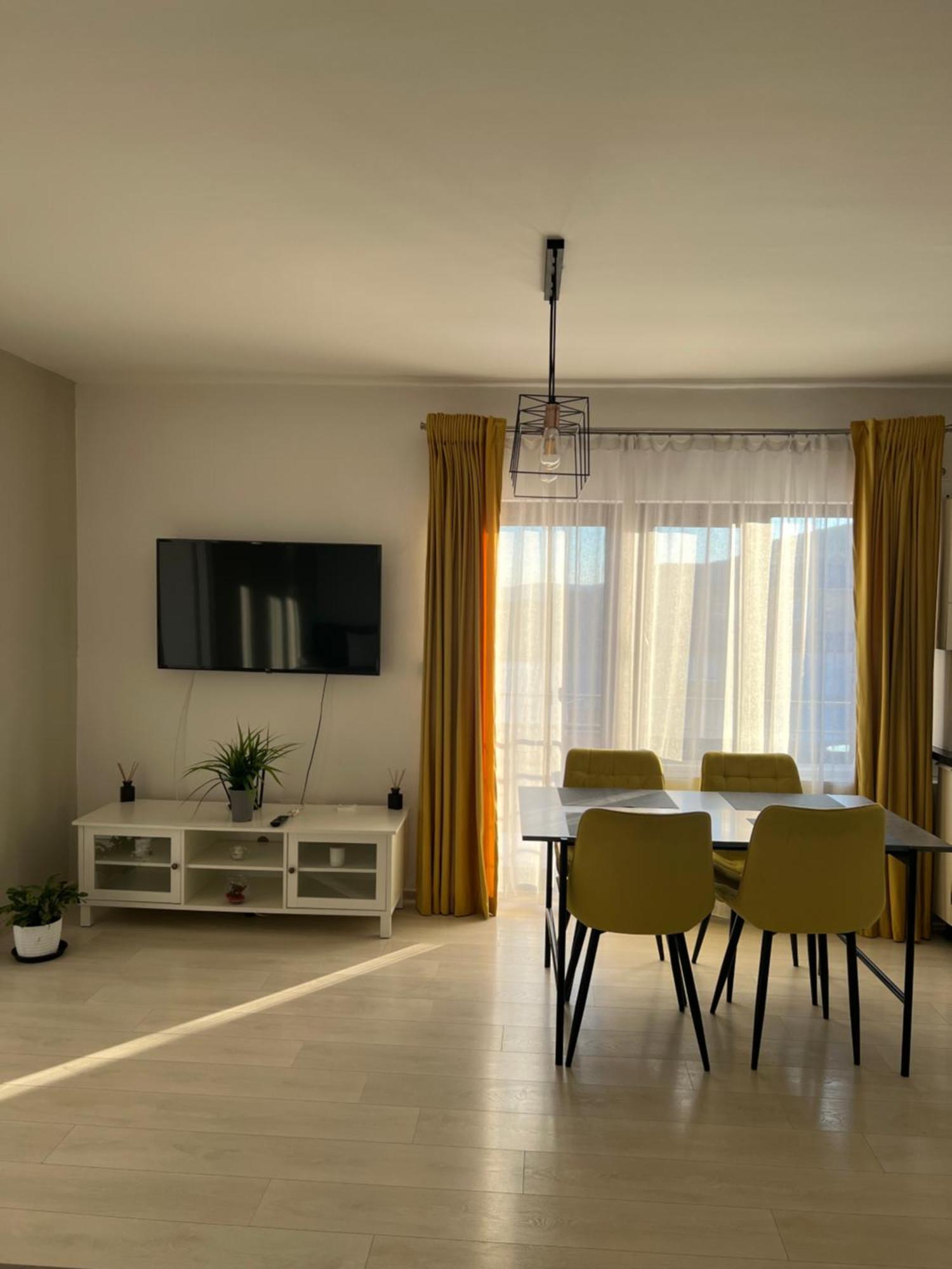 B&B Unicat Bistriţa Екстериор снимка